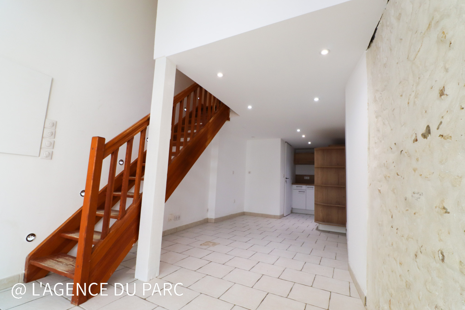 Image_1, Maison, Arces, ref :1364